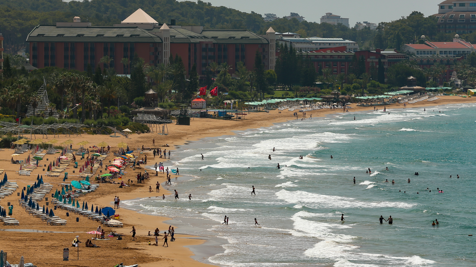 2025’te Tatil İçin En Uygun 5 Ülke: Euro’nun Güçlendiği Yerler!, © Emrah Gurel/AP/dpa