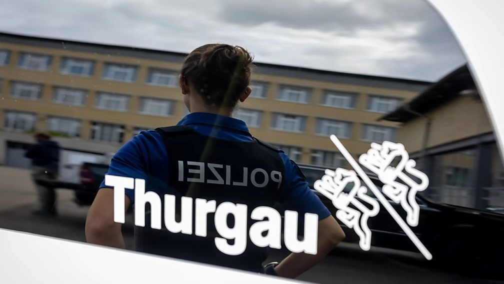 Konfrontation von Eishockey-Fans verhindert, © Kantonspolizei Thurgau Konfrontation von Eishockey-Fans verhindert, © Kantonspolizei Thurgau