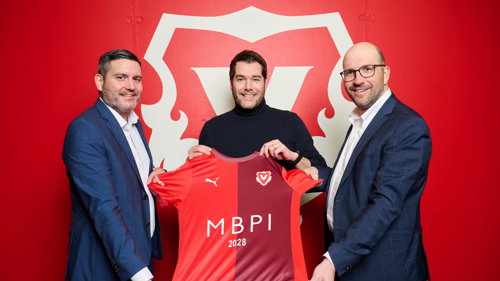 MBPI verlängert als Hauptsponsor beim FC Vaduz, © Michael Zanghellini