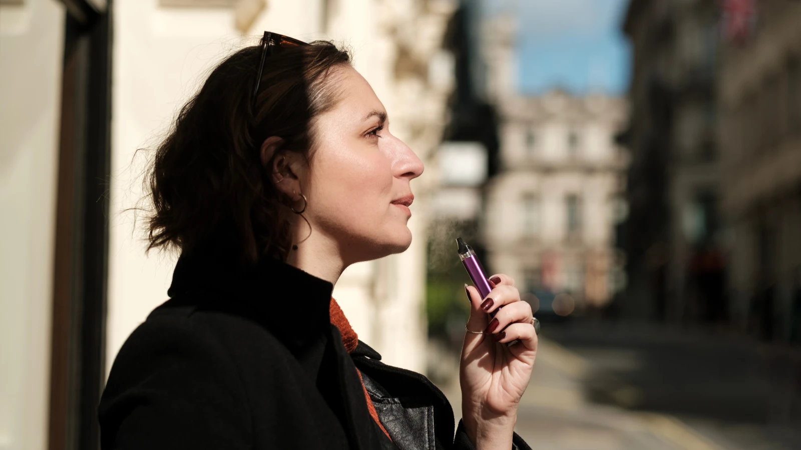 E-sigaralarda kullanılan soğutucu maddeler sağlık riski taşıyor, © shutterstock E-sigaralarda kullanılan soğutucu maddeler sağlık riski taşıyor, © shutterstock