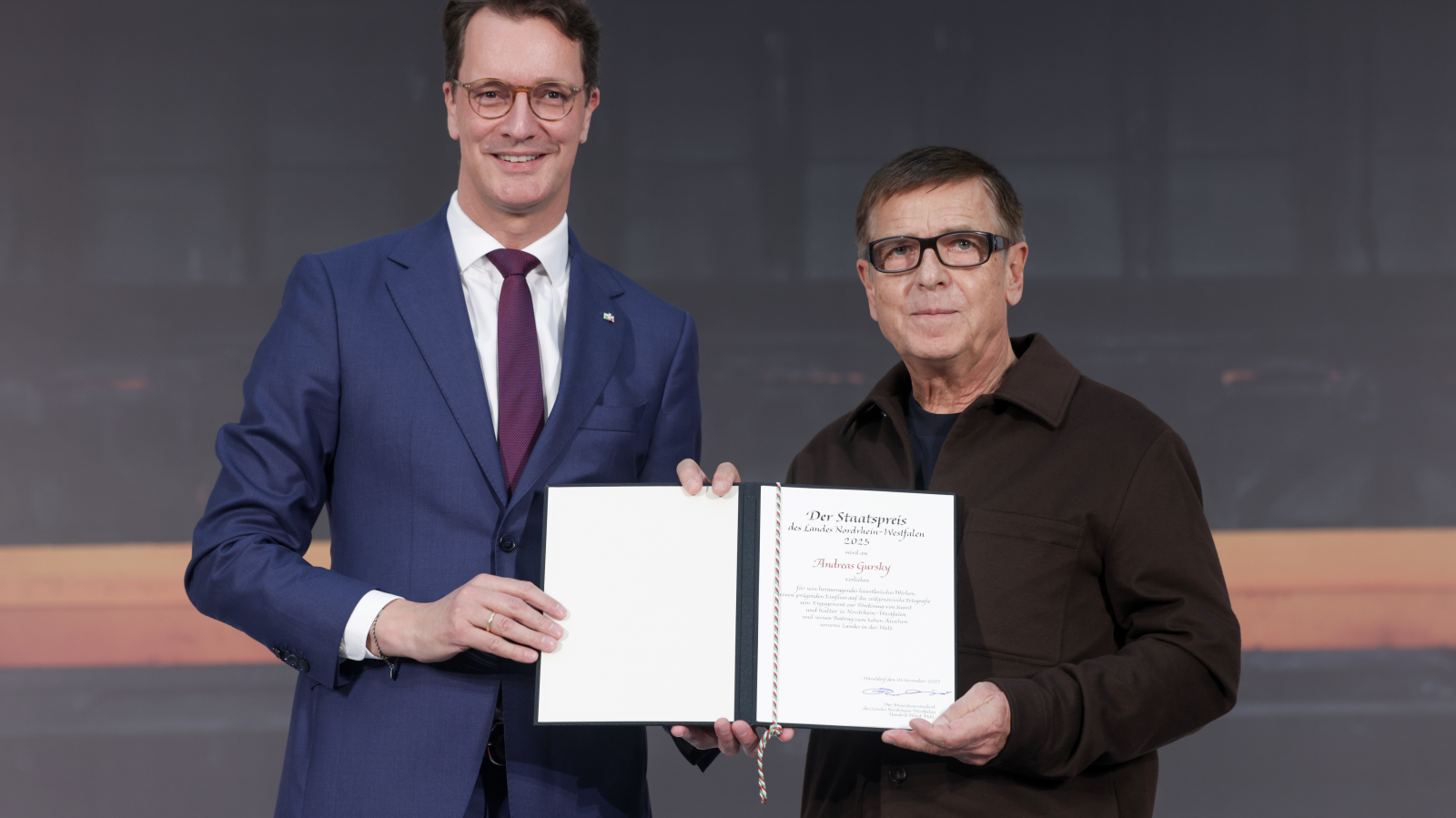 Kahramanlara Onur Madalyası: Gelsenkirchen’de Tören, © Oliver Berg/dpa-Pool/dpa