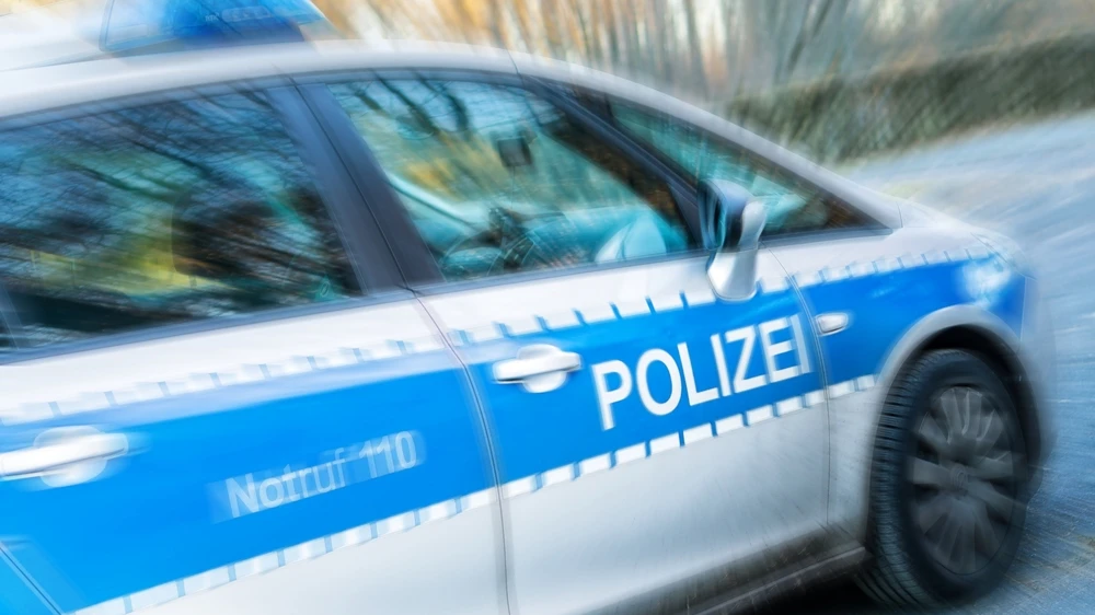 Polise direndi yaralandı, © shutterstock Polise direndi yaralandı, © shutterstock