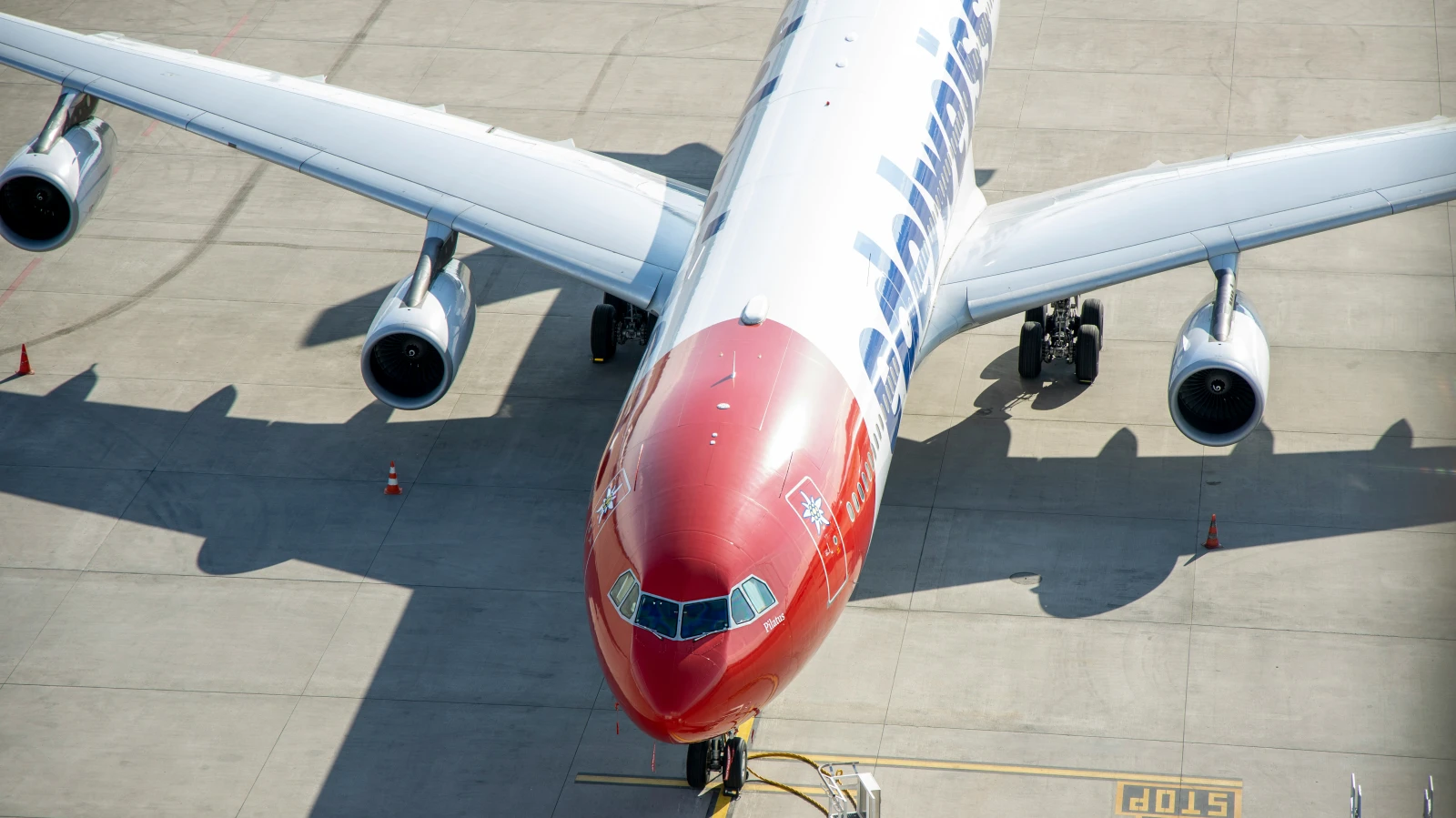Boeing will rund 17'000 Stellen streichen, © Unsplash/Gabriel Küenzi Boeing will rund 17'000 Stellen streichen, © Unsplash/Gabriel Küenzi