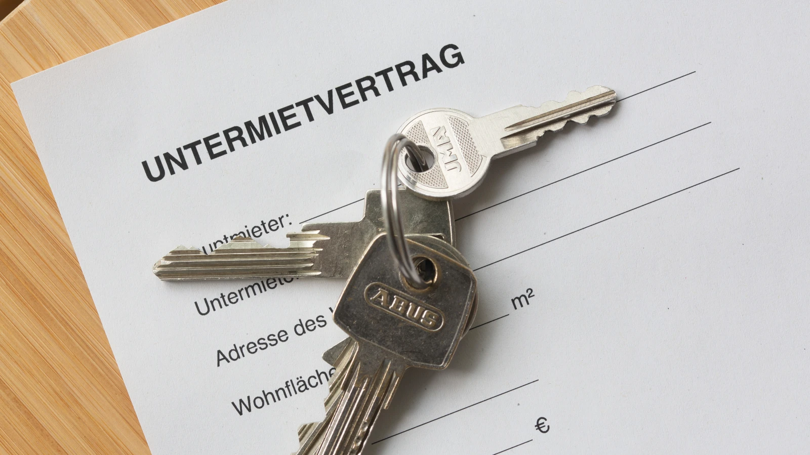 Federal Yüksek Mahkeme karar verdi: Alt kiralamadan kazanç sağlamak yasak, © Fernando Gutierrez-Juarez/dpa Federal Yüksek Mahkeme karar verdi: Alt kiralamadan kazanç sağlamak yasak, © Fernando Gutierrez-Juarez/dpa