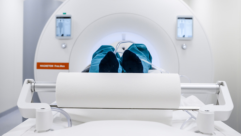 Immer mehr Menschen erkranken weltweit an Krebs, © Keystone / SDA / Symbolbild