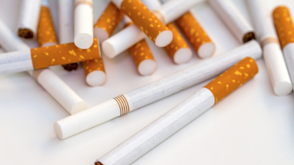 Sigara İçenler Yılda 2,5 Hafta Daha Az Çalışıyor, © shutterstock