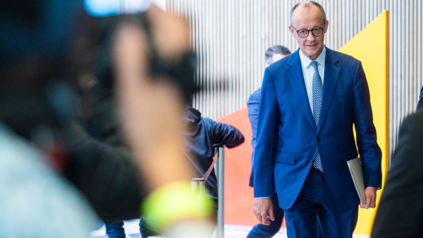 🎧 Grönland Krizi: Almanya, ABD’nin Gümrük Vergisi Tehdidini Eleştirdi, © Christophe Gateau/dpa