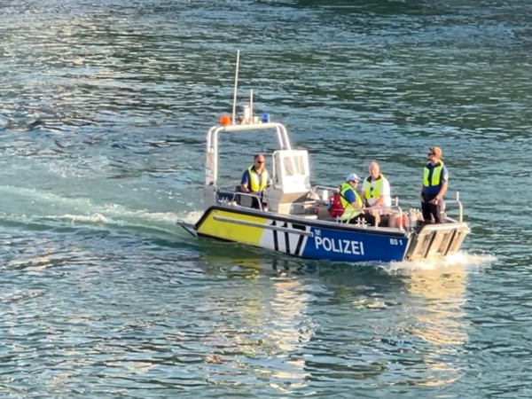 Mehrere Badeunfälle im Rhein: Zwei Männer kommen ums Leben, eine Person wird vermisst, © bs.ch