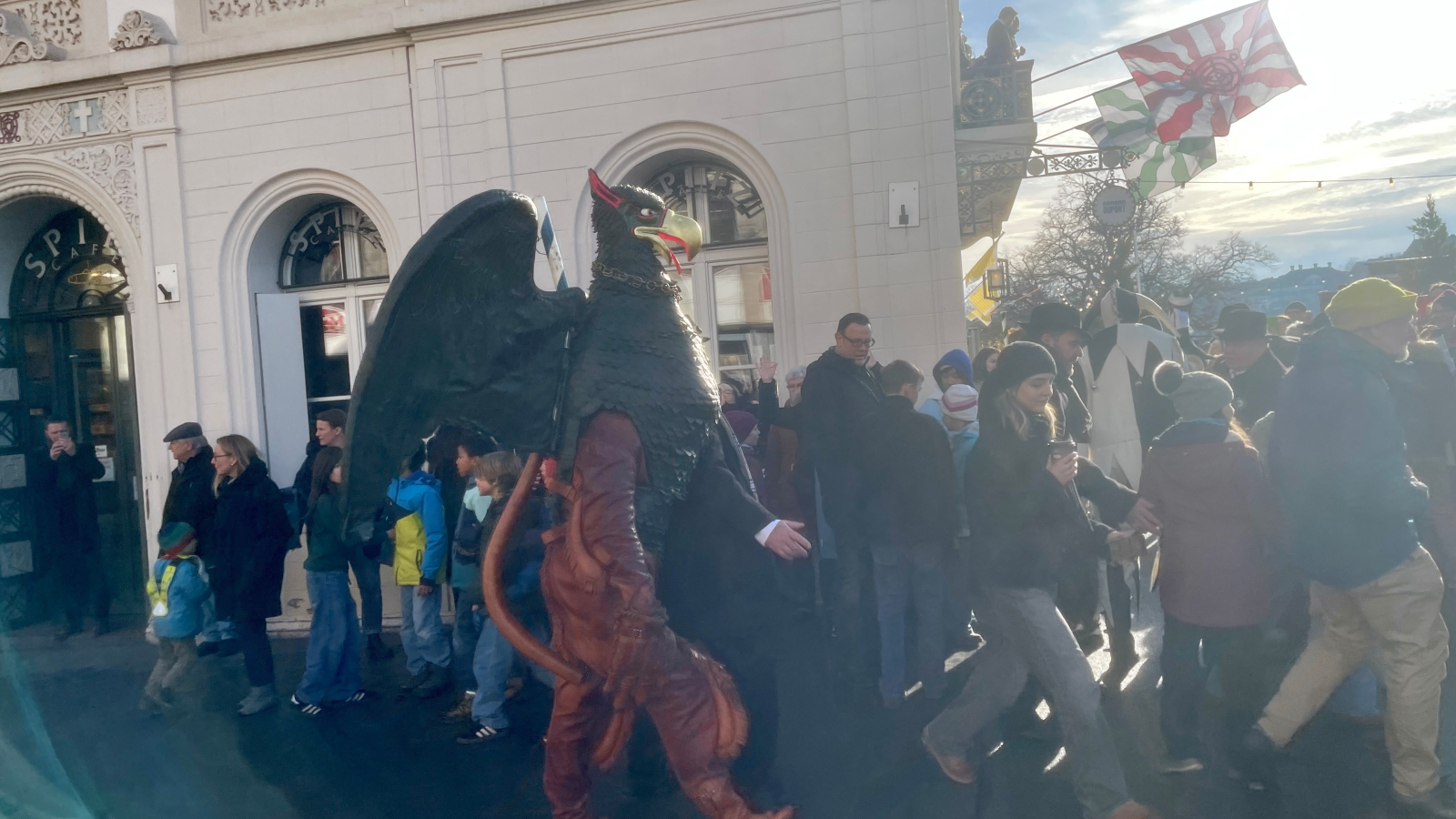Der Vogel Gryff rockt das Kleinbasel, © basilisk