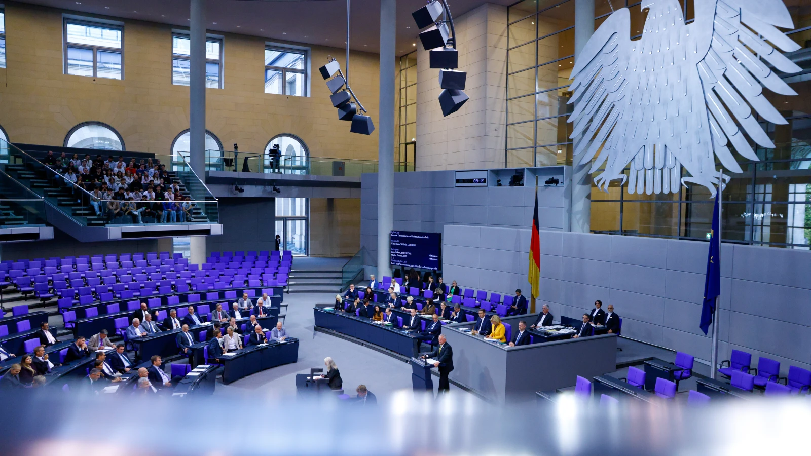 Bundestag 2025 Bütçesini Onayladı: 500 Milyar Euro Harcama, 140 Milyar Euro Yeni Borç, © Carsten Koall/dpa Bundestag 2025 Bütçesini Onayladı: 500 Milyar Euro Harcama, 140 Milyar Euro Yeni Borç, © Carsten Koall/dpa