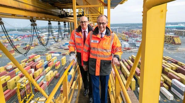 Almanya Başbakanı Merz Bremen’de: “Harika bir ziyaret oldu”, © Focke Strangmann/POOL/AFP Almanya Başbakanı Merz Bremen’de: “Harika bir ziyaret oldu”, © Focke Strangmann/POOL/AFP