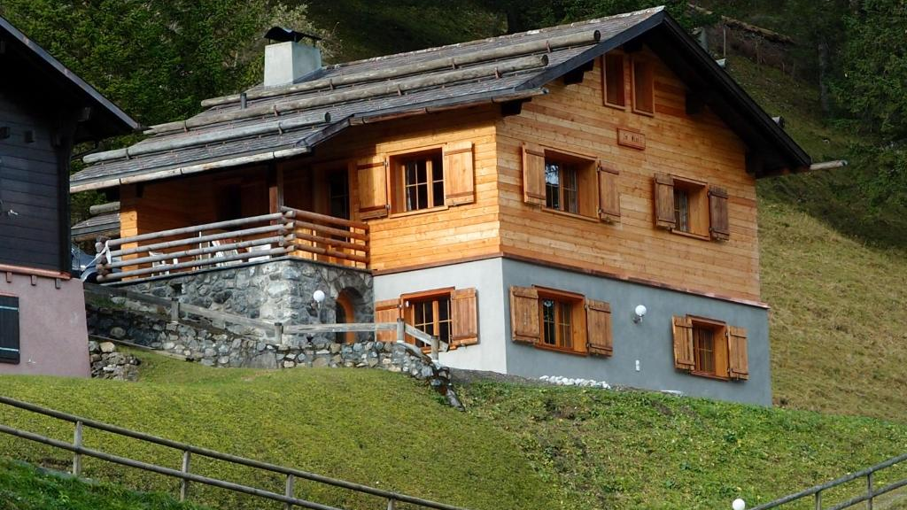 Auf Zweitwohnungen soll in Liechtenstein eine Abgabe lanciert werden , © booking.com / Ferienwohnung Wisli, Triesenberg