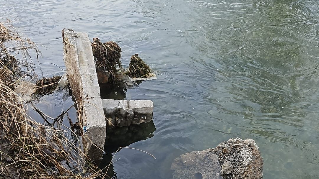 Sennwald: Entsorgung im Binnenkanal - Zeugenaufruf, © Kantonspolizei St. Gallen