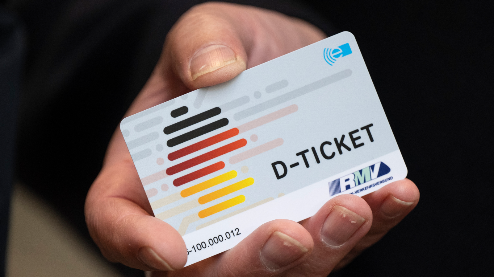 Deutschlandticket için yeni fiyat tartışması!, © dpa