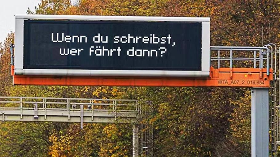 ASFINAG wirbt für sichere Handy-Pausen, © ASFINAG ASFINAG wirbt für sichere Handy-Pausen, © ASFINAG