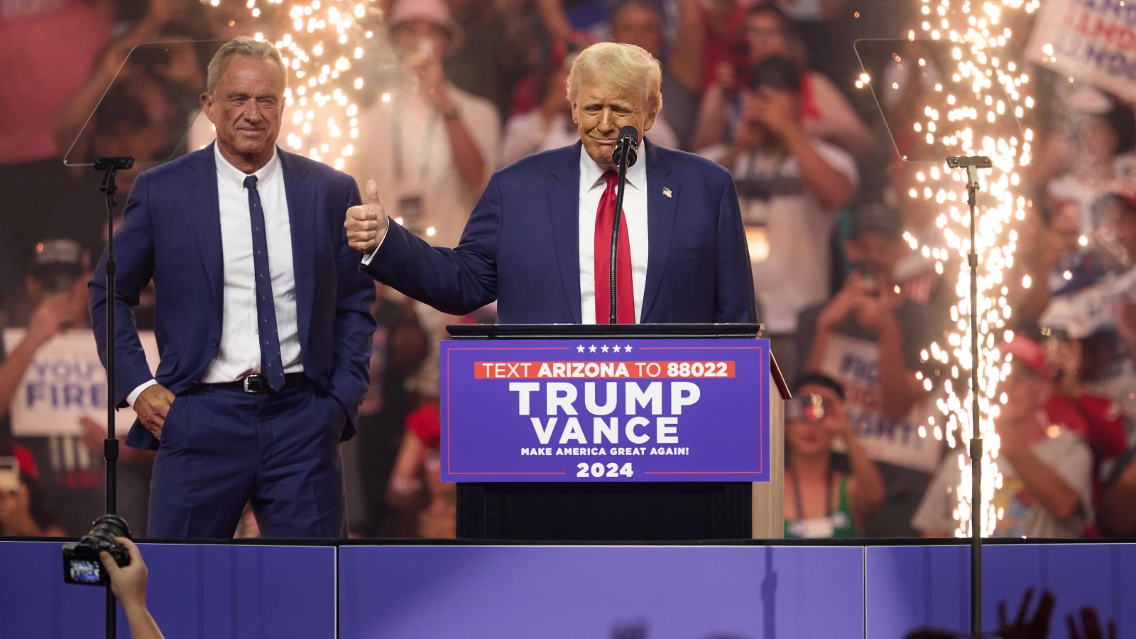 Kennedy unterstützt Trump, © Keystone / EPA / Allison Dinner Kennedy unterstützt Trump, © Keystone / EPA / Allison Dinner