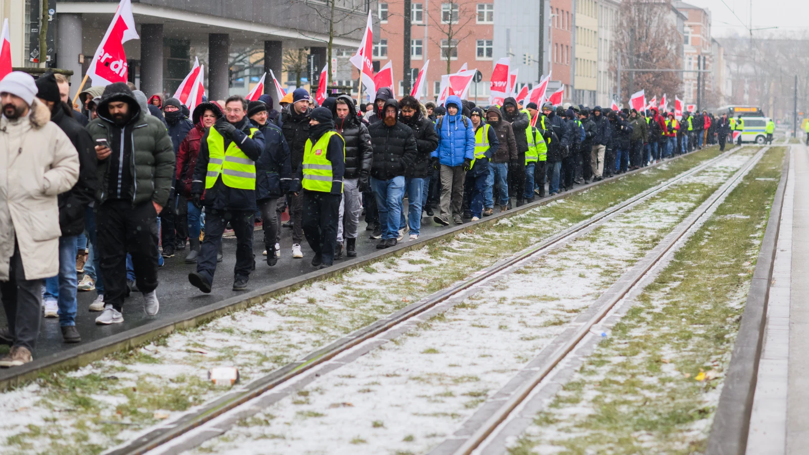 Belediye Hizmetlerinde Aksamalar Bekleniyor!, © dpa Belediye Hizmetlerinde Aksamalar Bekleniyor!, © dpa