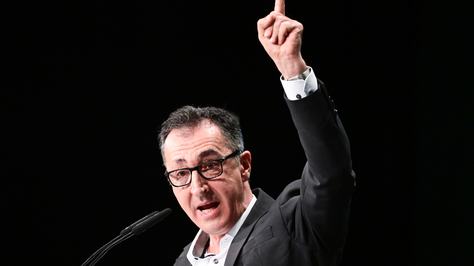 Baden-Württemberg’de seçim anketi: CDU önde, Yeşiller mesafe kapatıyor, © Bernd Weißbrod/dpa