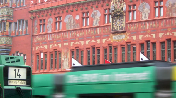 14er-Tram soll verschwinden? Vorschlag löst viele Reaktionen aus, © Juri Weiss 14er-Tram soll verschwinden? Vorschlag löst viele Reaktionen aus, © Juri Weiss