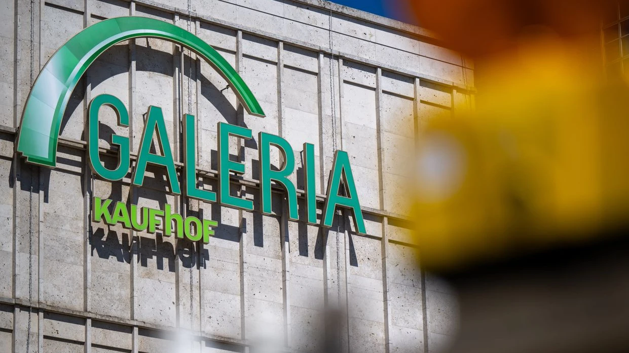 Galeria am Alex Şimdilik Kapanmıyor: Kira Sözleşmesi Uzatıldı!, © Monika Skolimowska/dpa Galeria am Alex Şimdilik Kapanmıyor: Kira Sözleşmesi Uzatıldı!, © Monika Skolimowska/dpa