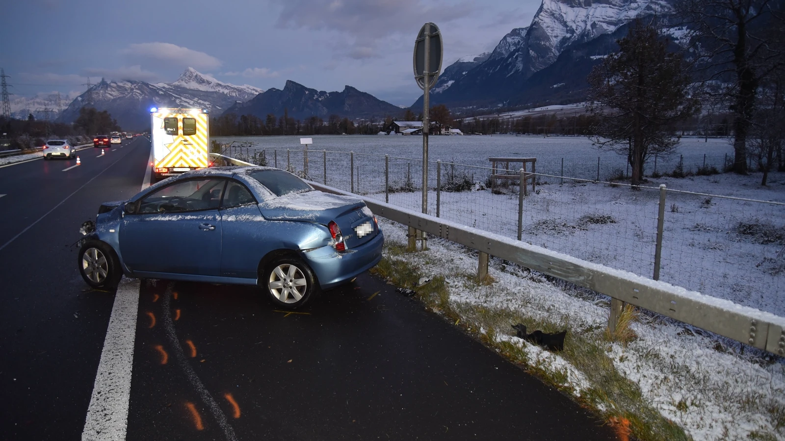 Eine Person bei Kollision auf der A13 verletzt, © Kantonspolizei Graubünden Eine Person bei Kollision auf der A13 verletzt, © Kantonspolizei Graubünden