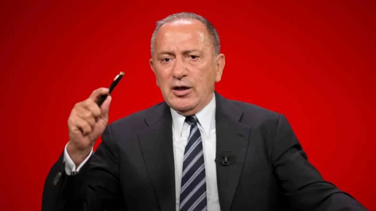 Fatih Altaylı'ya 4 yıl 2 ay Hapis Cezası Verildi!, © Youtube Ekran Görüntüsü Fatih Altaylı'ya 4 yıl 2 ay Hapis Cezası Verildi!, © Youtube Ekran Görüntüsü