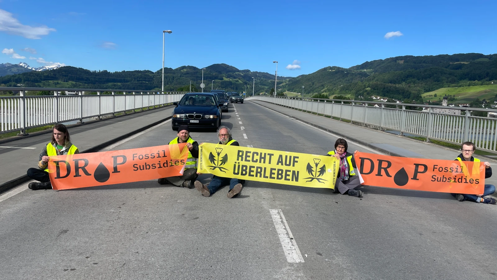 Proteste in Vorarlberg bringen Verkehr zum Erliegen, © Letzte Generation Österreich Proteste in Vorarlberg bringen Verkehr zum Erliegen, © Letzte Generation Österreich