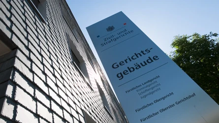 Landgericht eröffnet Konkursverfahren über Vermögen der Sora Bank AG , © Radio Liechtenstein Landgericht eröffnet Konkursverfahren über Vermögen der Sora Bank AG , © Radio Liechtenstein