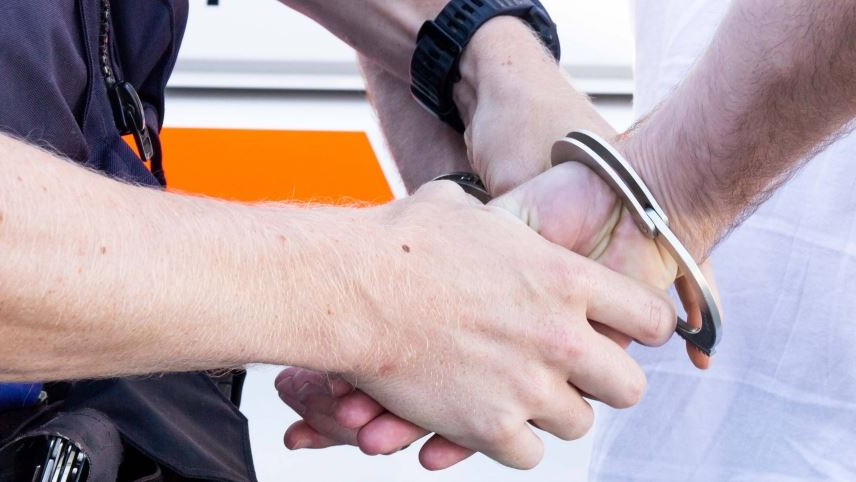 Festnahme nach Auseinandersetzung in Wil, © Kantonspolizei St. Gallen