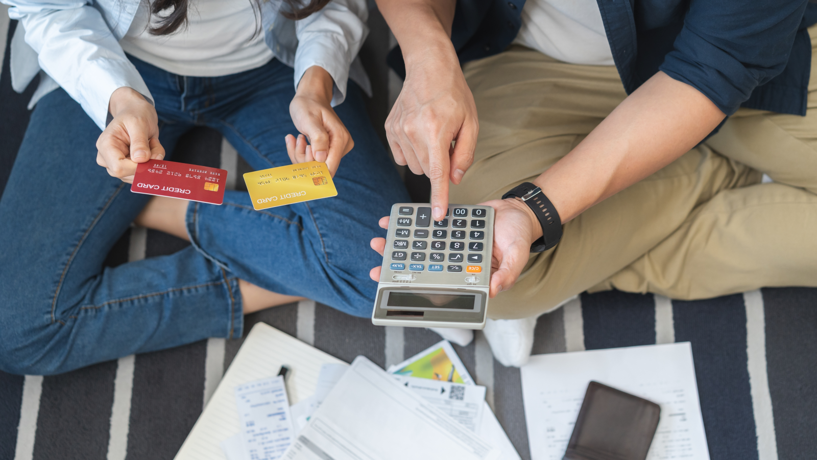 Rheinland-Pfalz'ta borçlu kişi sayısı bir miktar azaldı. , © shutterstock