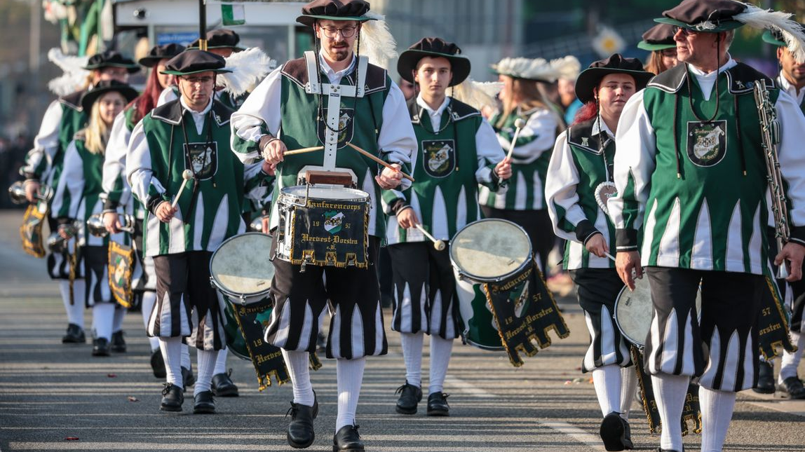 Bremen’de Yoğun Hafta Sonu: Etkinlikler Trafiği Etkileyecek!, © Focke Strangmann/dpa / Arşiv