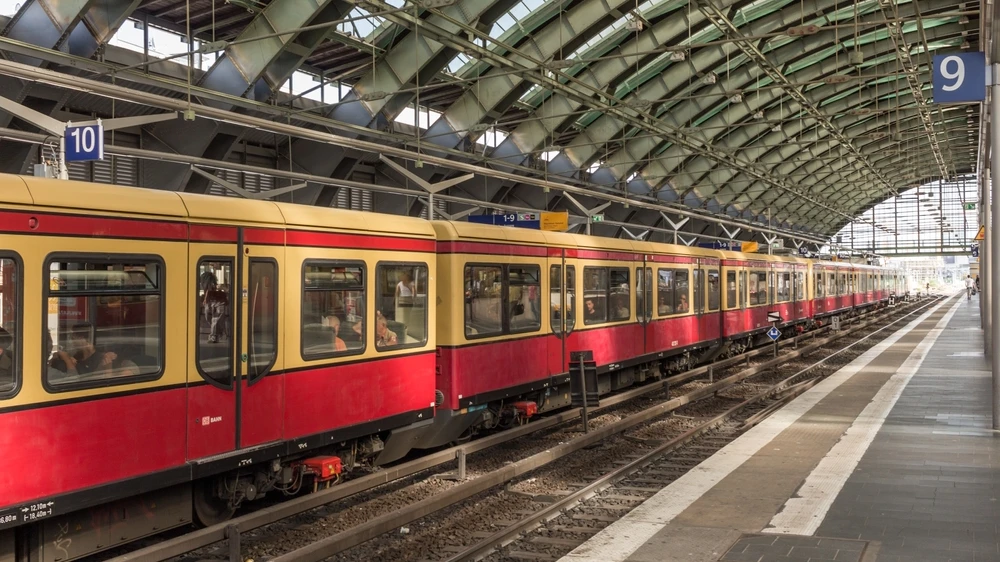 Demiryolunda Grev Erken Bitti, Gecikmeler Olabilir, © Shutterstock Demiryolunda Grev Erken Bitti, Gecikmeler Olabilir, © Shutterstock