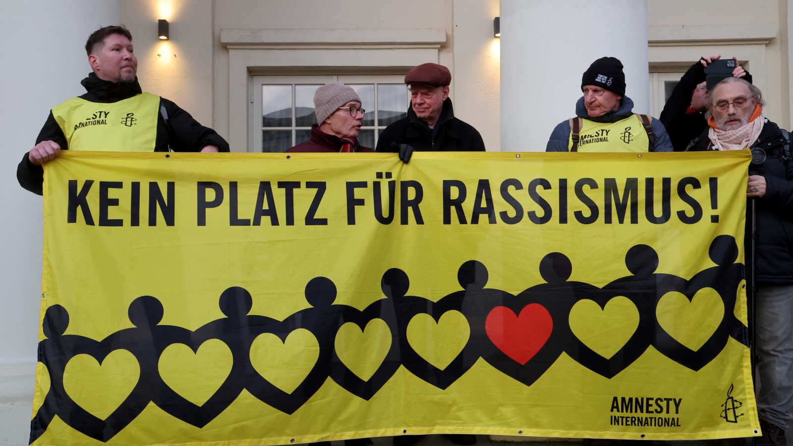 Almanya'da Etnik ve Dini Azınlıkların Yarısı Düzenli Olarak Irkçılığa Maruz Kalıyor, © Bernd Wüstneck/dpa