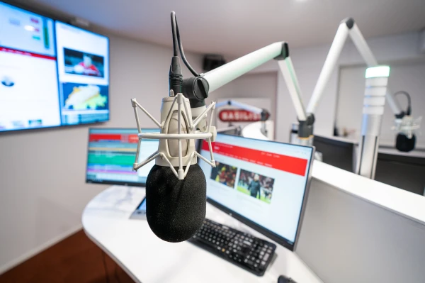 © basilisk © basilisk