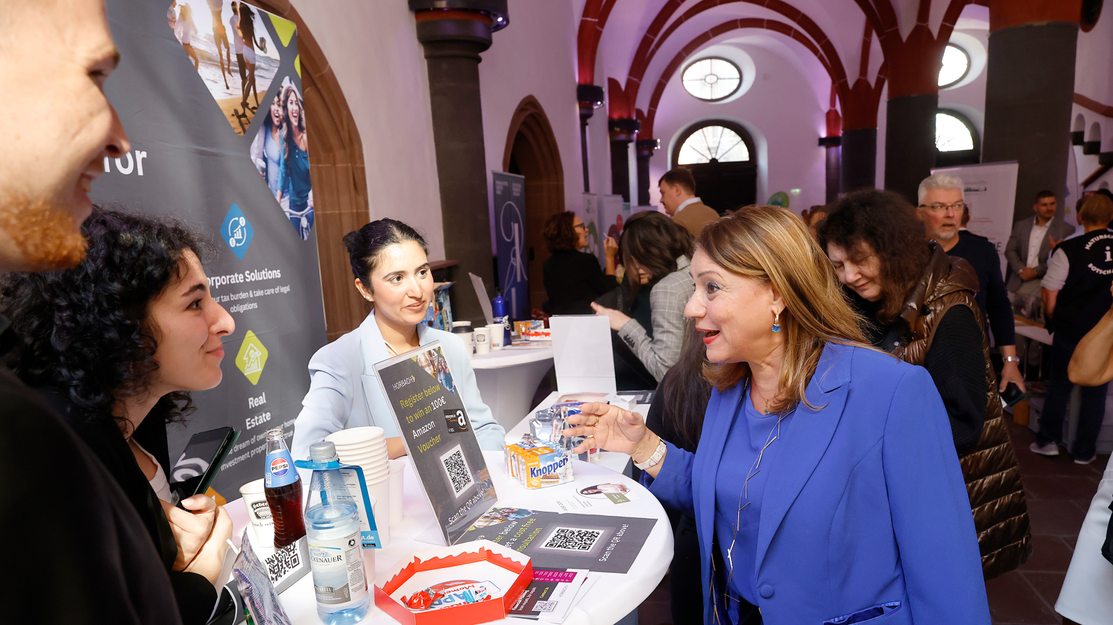 Standbesuch-Newcomers-Foto-Bernd-Georg, © Stadt Frankfurt am Main, Foto-Bernd-Georg
