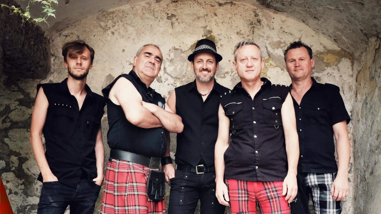 BARS & BANDS MIT PADDY MURPHY (AT), CROWN (CH) & AFTERPARTY MIT BAILOUT BROTHERS (LI/AT), © Krempel BARS & BANDS MIT PADDY MURPHY (AT), CROWN (CH) & AFTERPARTY MIT BAILOUT BROTHERS (LI/AT), © Krempel