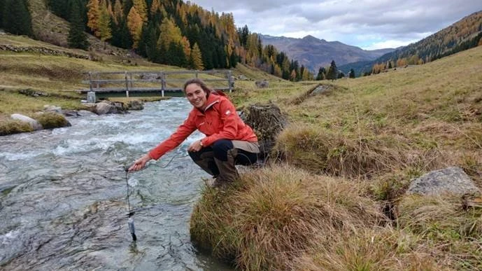 Wassertemperaturen in Berggewässern steigen, © Amber van Hamel/SLF Wassertemperaturen in Berggewässern steigen, © Amber van Hamel/SLF