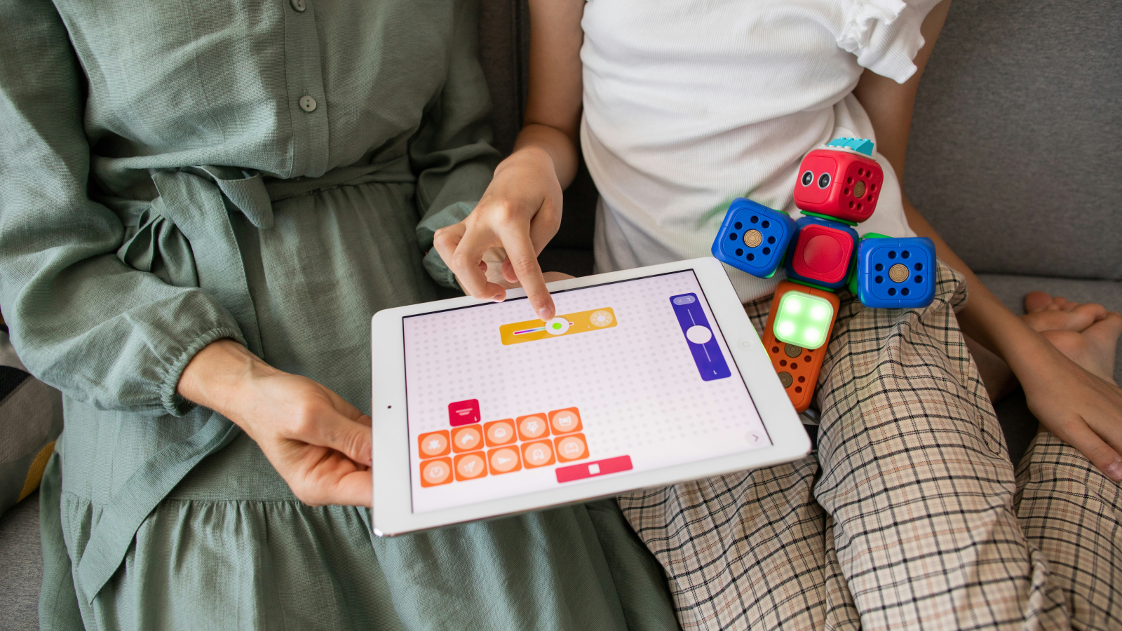 Bildungslabor in Buchs öffnet erstmals seine Türen, © Unsplash/Robo Wunderkind 