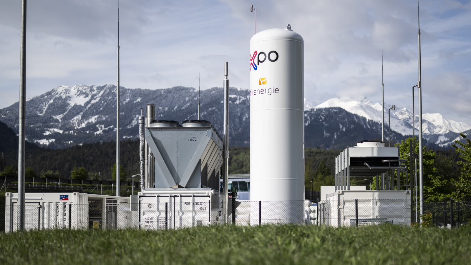 Axpo eröffnet Wasserstoffanlage in Domat/Ems, © Keystone / Gian Ehrenzeller