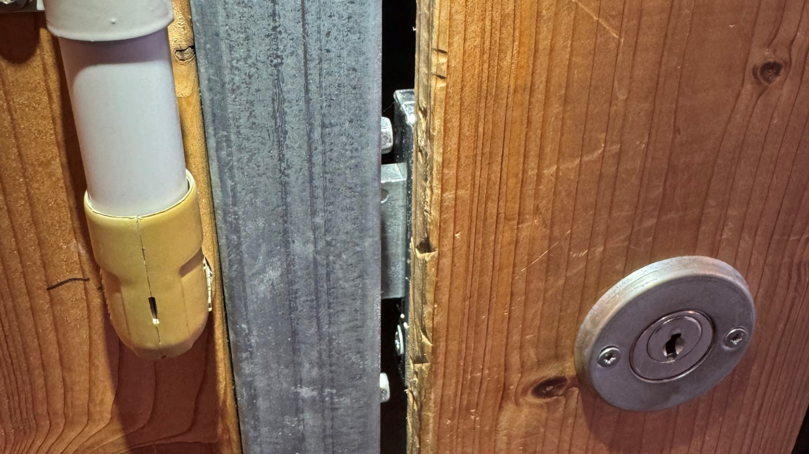 Einbruchdiebstahl bei Mehrfamilienhaus in Vaduz, © lpfl