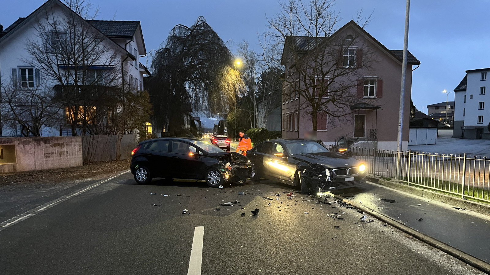 Kollision zwischen zwei Autos in Altstätten, © Kantonspolizei St. Gallen