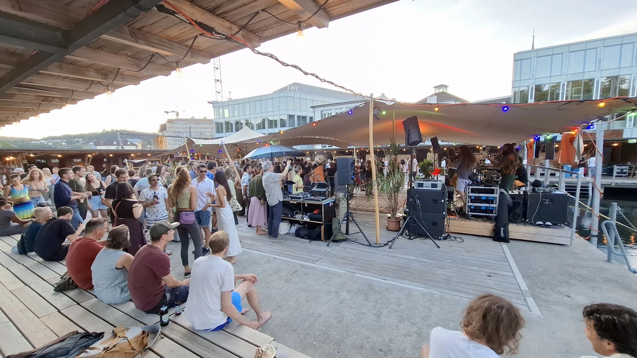 © Radio Munot © Radio Munot