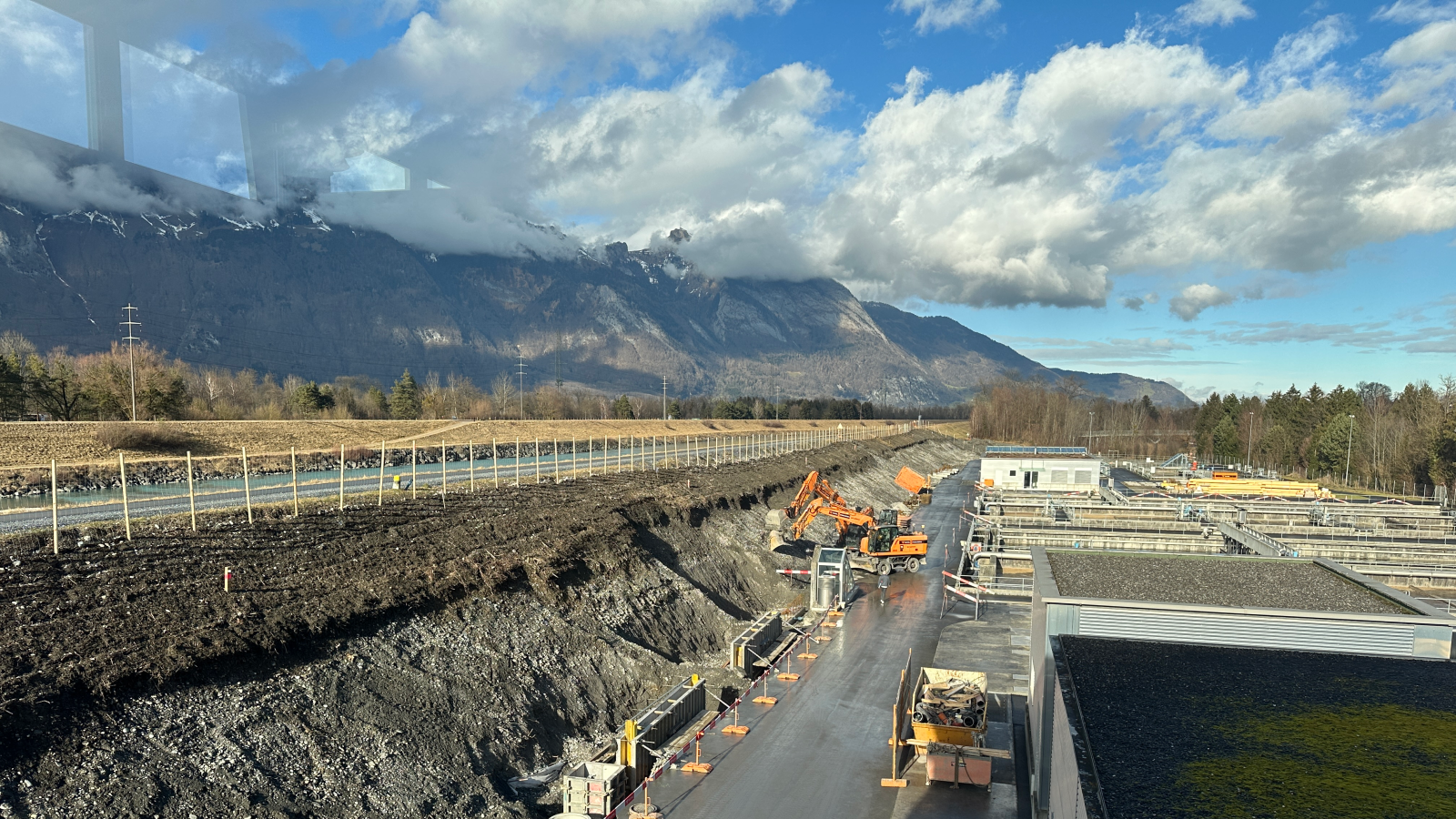 Augenschein der Dammsanierung in Bendern, © Radio Liechtenstein