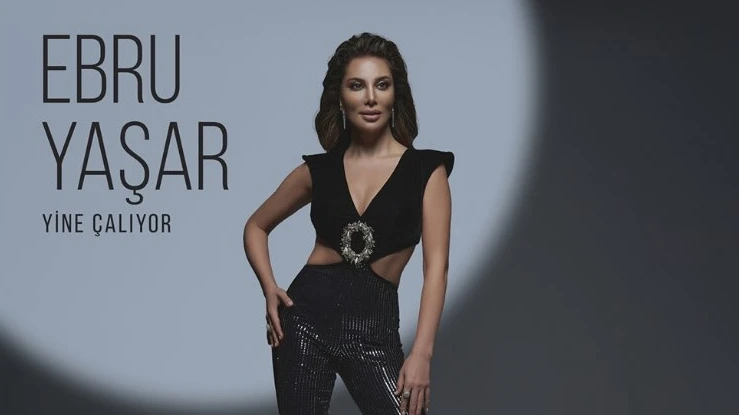 Ebru Yaşar'dan Yeni Proje: "Yine Çalıyor" ile Müzikseverlerin Karşısında!, © Ebru Yasar instagram hesabi Ebru Yaşar'dan Yeni Proje: "Yine Çalıyor" ile Müzikseverlerin Karşısında!, © Ebru Yasar instagram hesabi