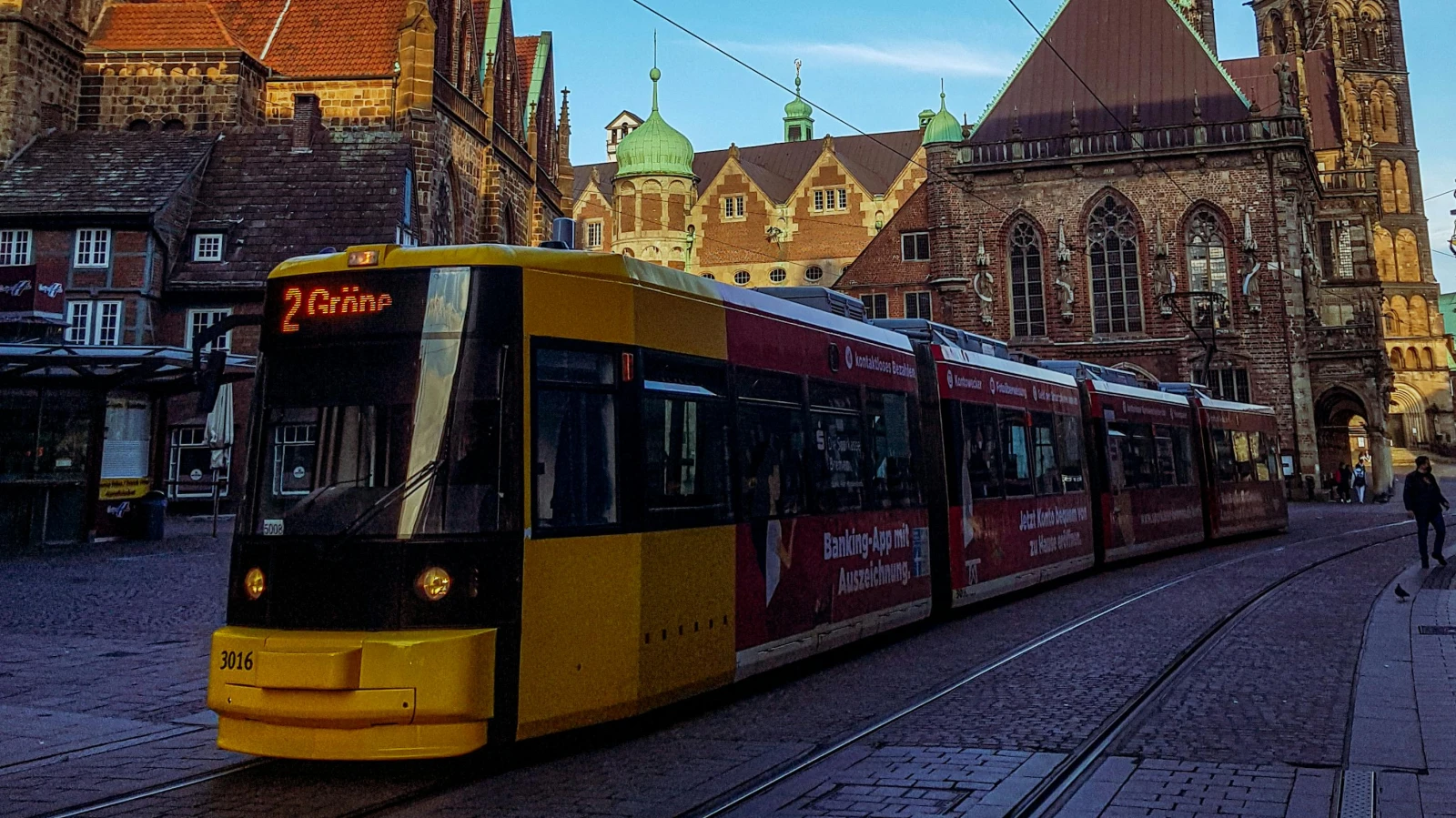 Solingen–Düsseldorf Arası S1 Hattı Hizmet Dışı, © arjan carja Solingen–Düsseldorf Arası S1 Hattı Hizmet Dışı, © arjan carja