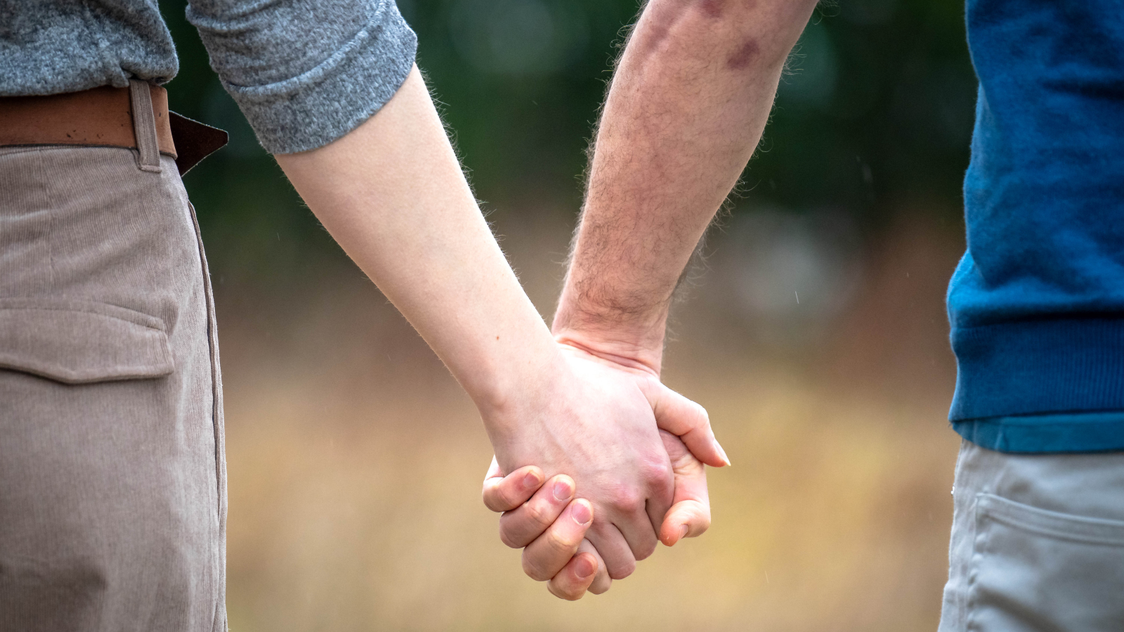 Wie Liebe unser Gehirn auf den Kopf stellt, © Keystone / DPA / Sina Schuldt