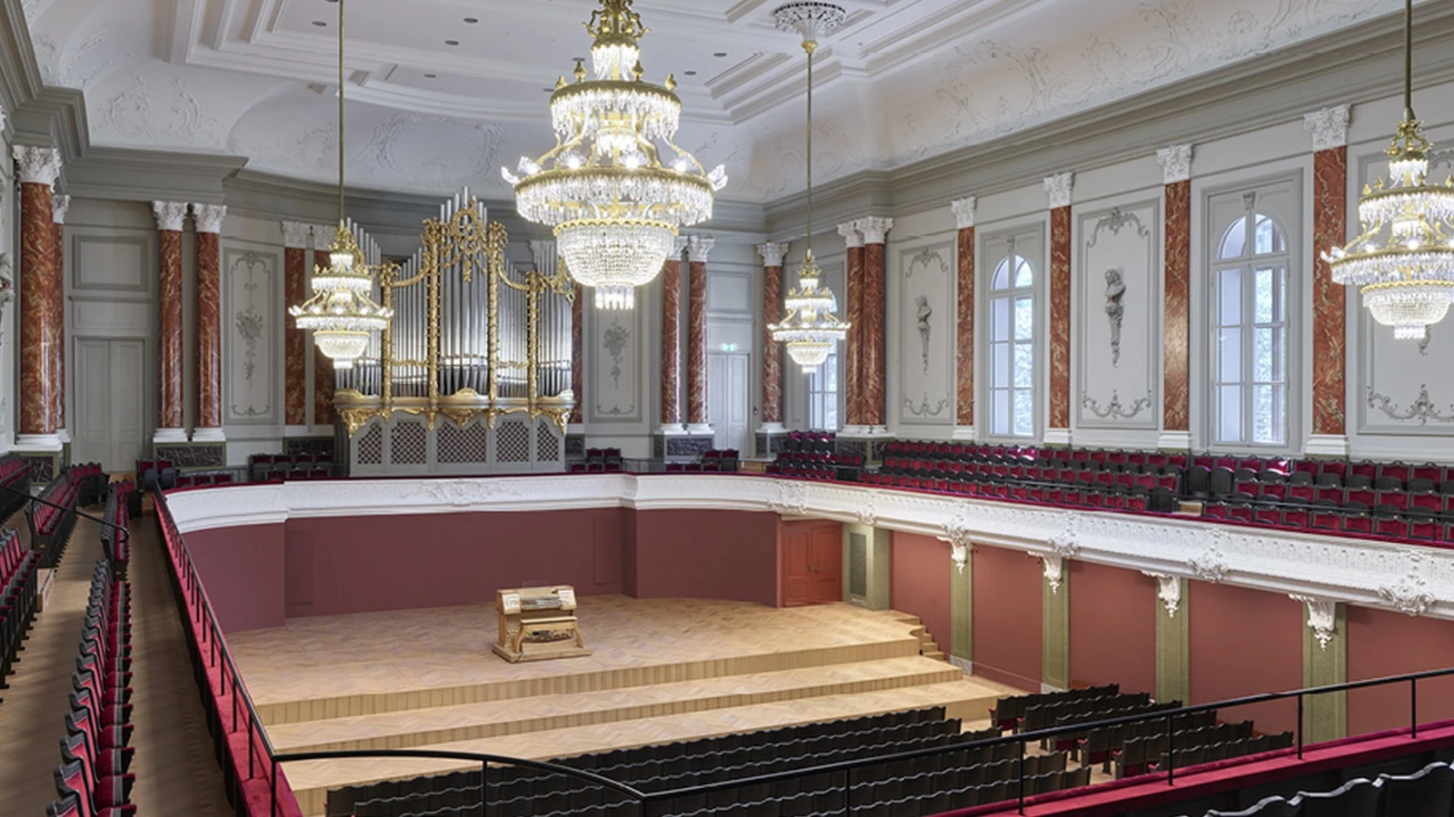 200 Jahre Stadtcasino Basel – Basilisk Fokus zum Jubiläum
, © Stadtcasino Basel 200 Jahre Stadtcasino Basel – Basilisk Fokus zum Jubiläum
, © Stadtcasino Basel