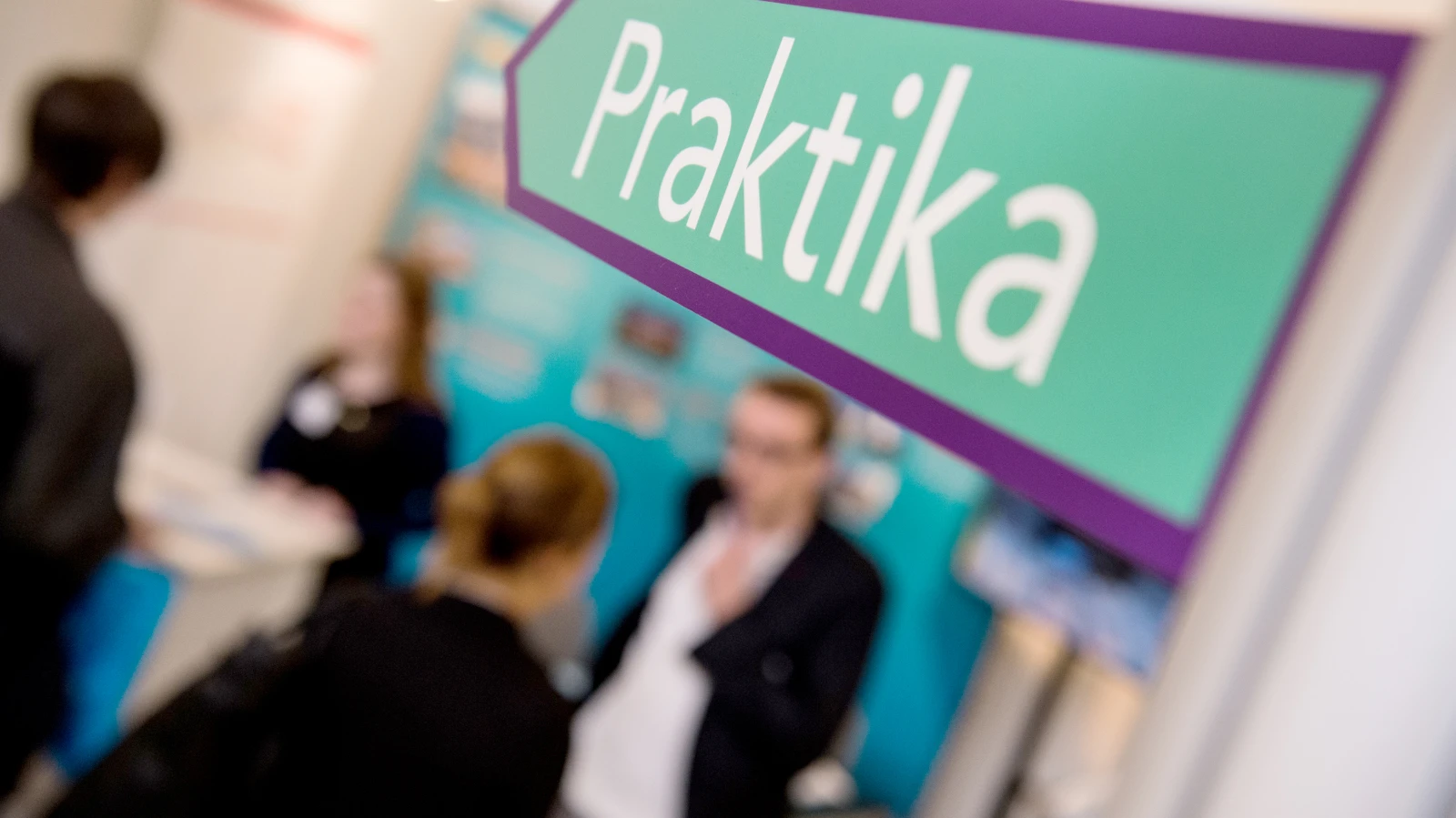 Bremen’de Stajyerler Dijital Rehber Oldu!, © dpa Bremen’de Stajyerler Dijital Rehber Oldu!, © dpa