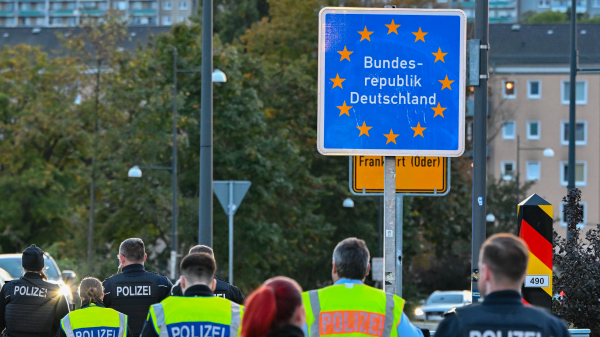 Sınır Kontrollerinde 898 Kişiye İzin Verilmedi!, © dpa