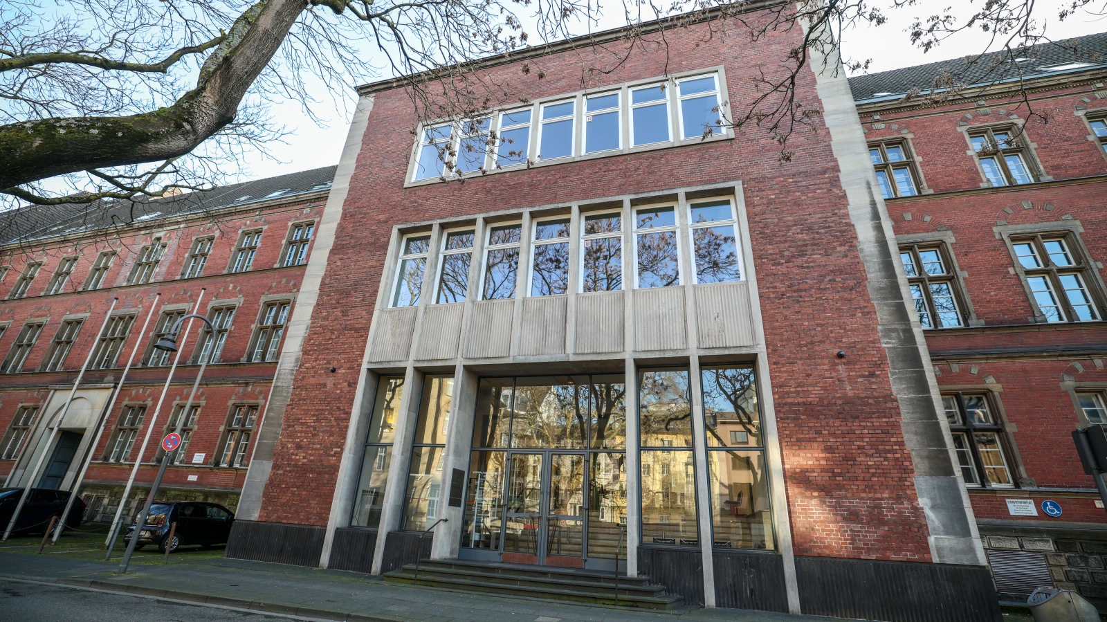 AfD Şimdilik Kesin Aşırı Sağcı Olarak Sınıflandırılamayacak, © Christoph Reichwein/dpa AfD Şimdilik Kesin Aşırı Sağcı Olarak Sınıflandırılamayacak, © Christoph Reichwein/dpa